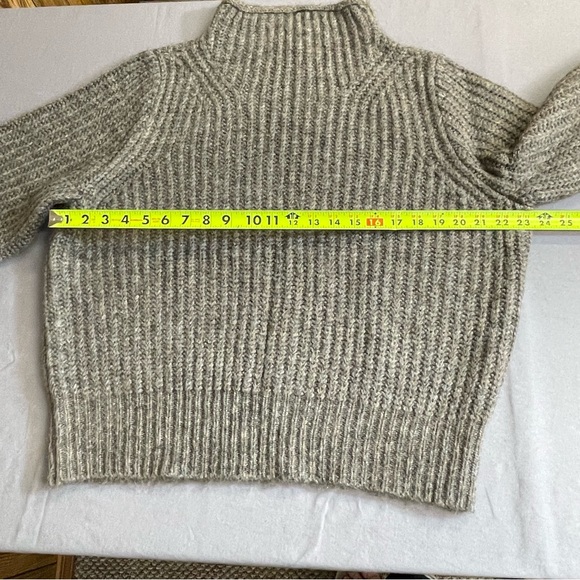 HOLD FOR OTTERWEEN Madewell Brown Mock Turtleneck chunky knit Sweater medium - Picture 11 of 11